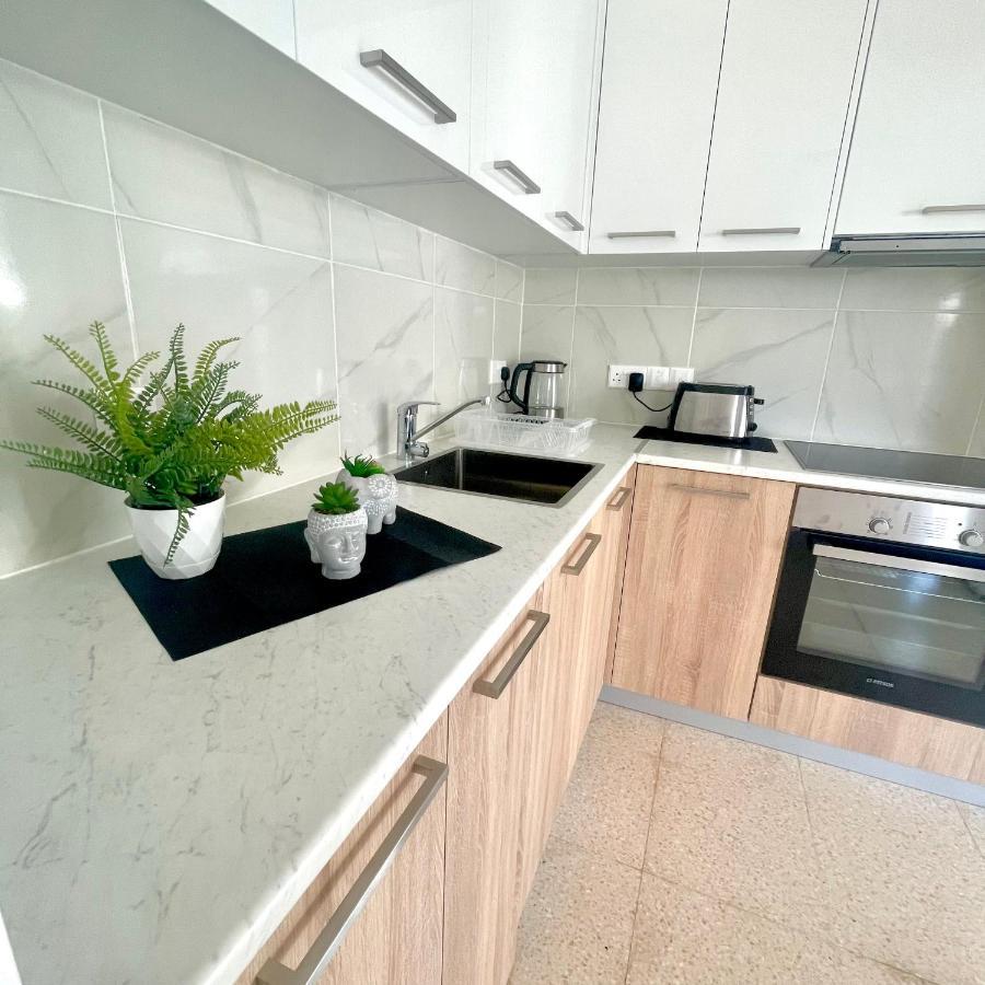 Merika Complex 1 Перволія Екстер'єр фото